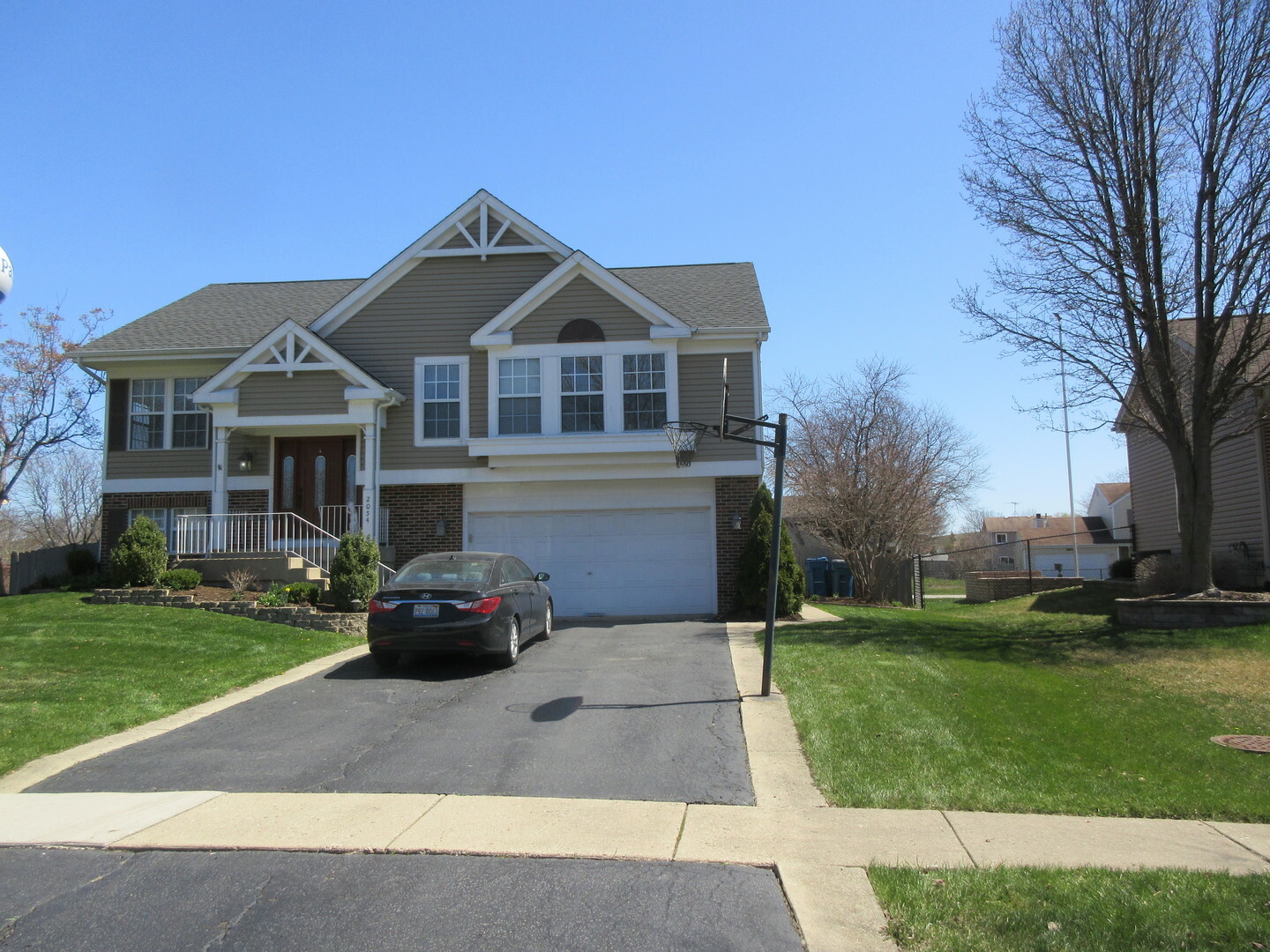 Property Photo: 2054 Green Bridge Lane IL 60133