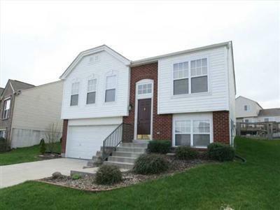 Property Photo: 2202 Antoinette Way KY 41091