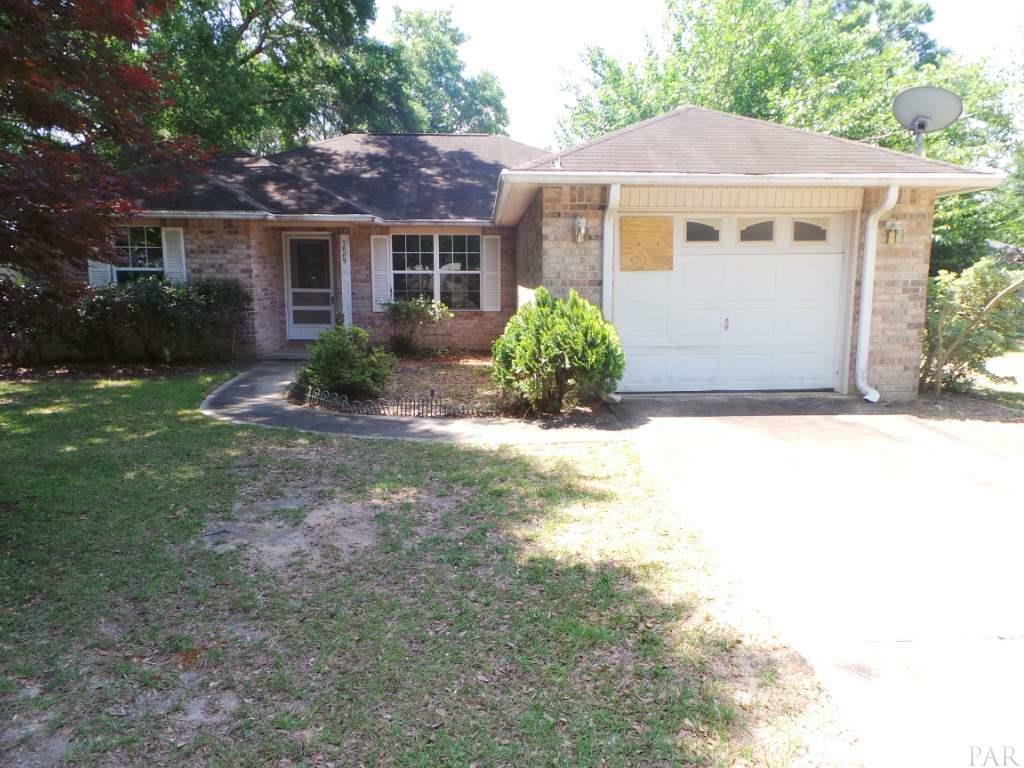 Property Photo:  5689 Ridge Ave  FL 32583 