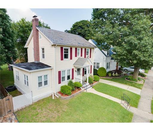 Property Photo:  15 E Lawrence Street  NJ 08850 