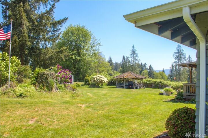 Property Photo: 11615 Wagner Rd WA 98272