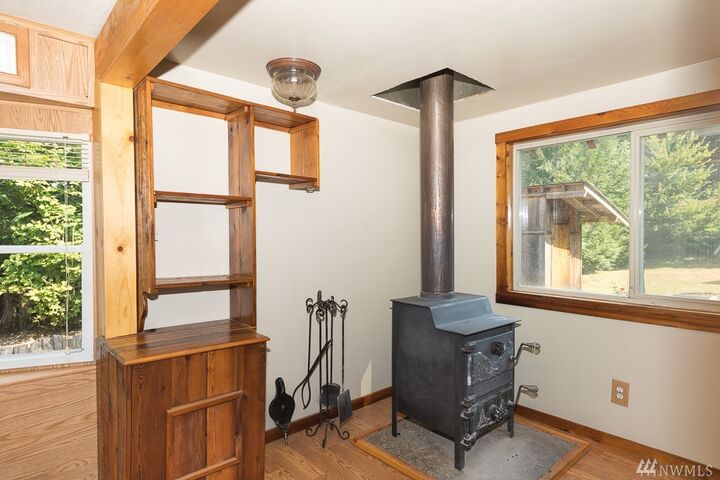 Property Photo: 18312 642nd Avenue NE WA 98224