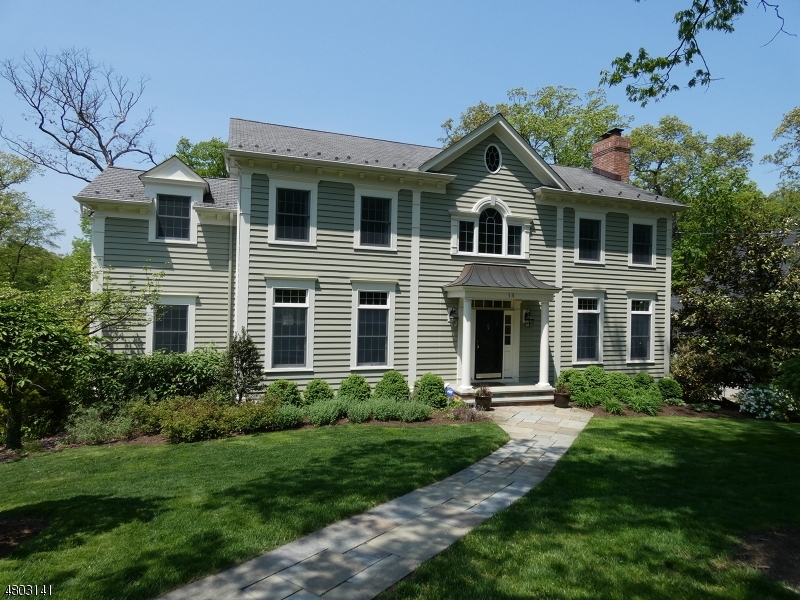 Property Photo:  14 Highland Ave  NJ 07928 