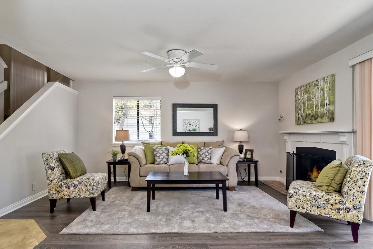 Property Photo: 6566 Corte Cisco CA 92009