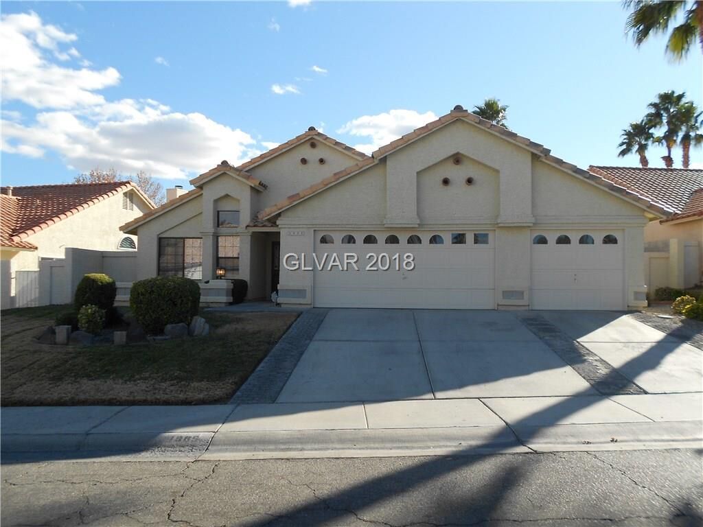 Property Photo: 1985 Waverly Circle NV 89014