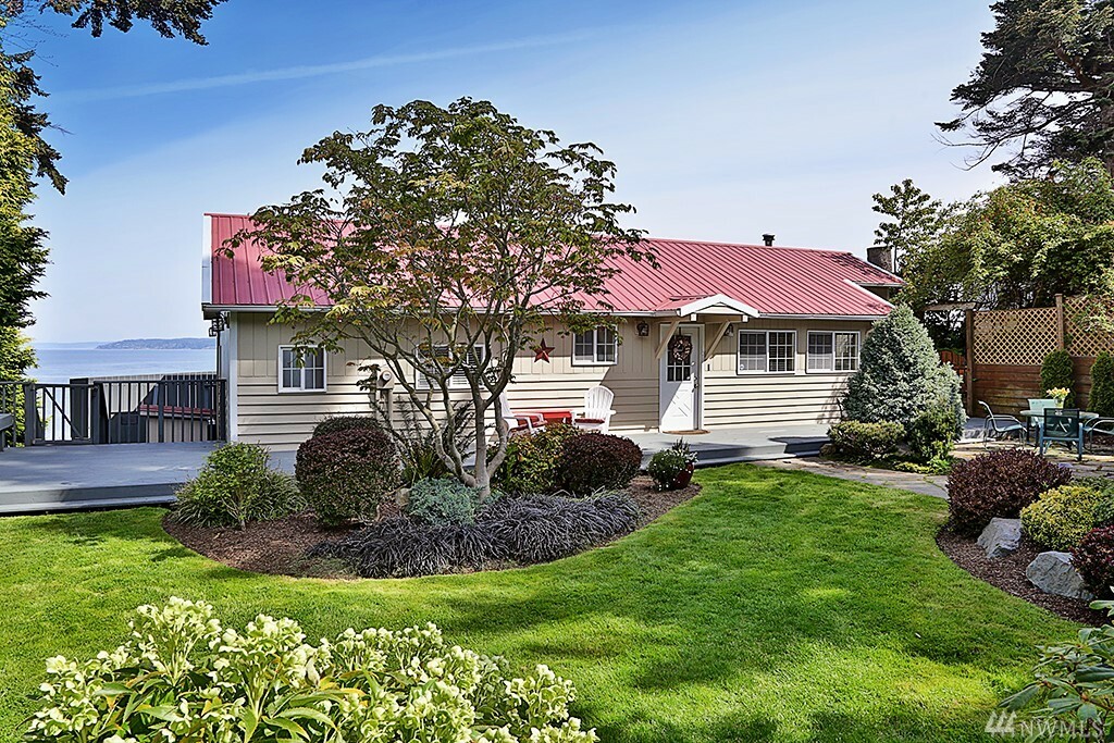 Property Photo:  2999 Saratoga Rd  WA 98260 