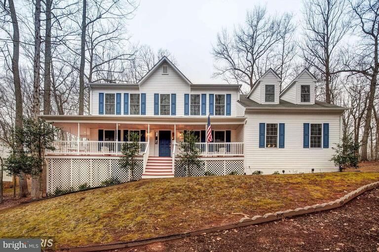 Property Photo:  14440 Colony Creek Court  VA 22193 