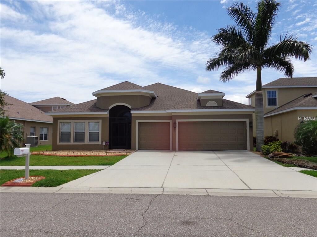 Property Photo: 1754 Mira Lago Circle FL 33570