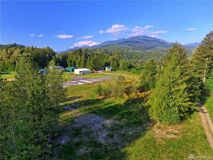 Property Photo: 8064 Ronald Ave WA 98237