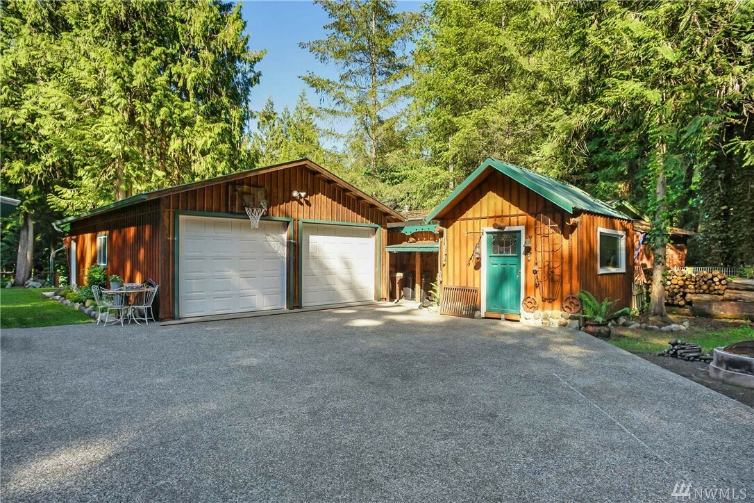 Property Photo:  7305 Skagit View Dr  WA 98237 