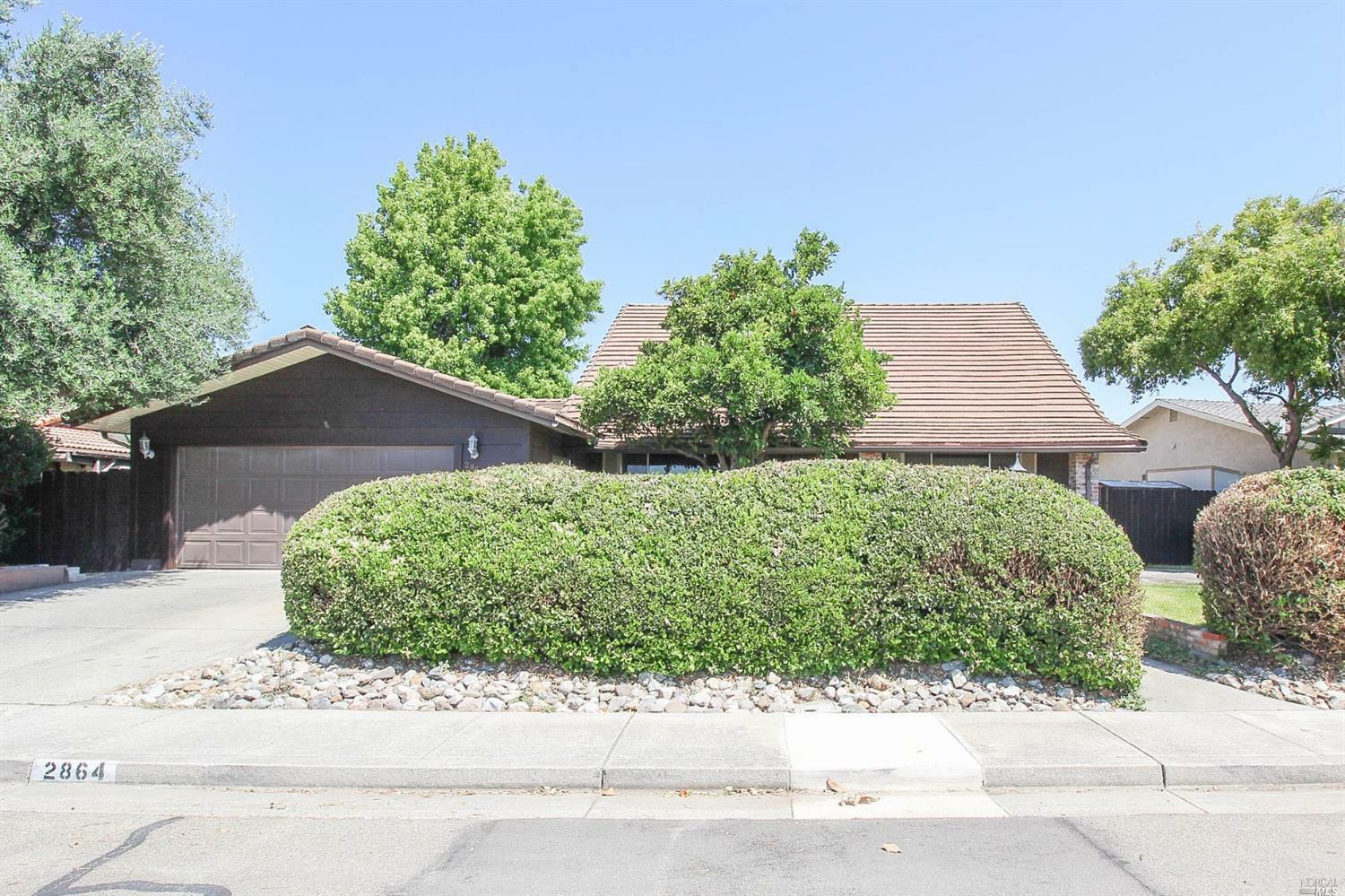 Property Photo: 2864 Vista Grande CA 94534