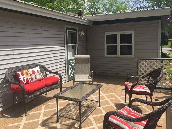 Property Photo:  108 Sherwood Glen  NH 03878 