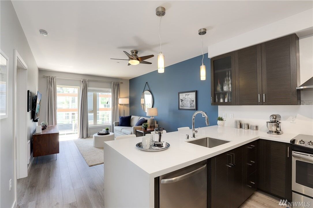 Property Photo: 1760 NW 56th Street 402 WA 98107