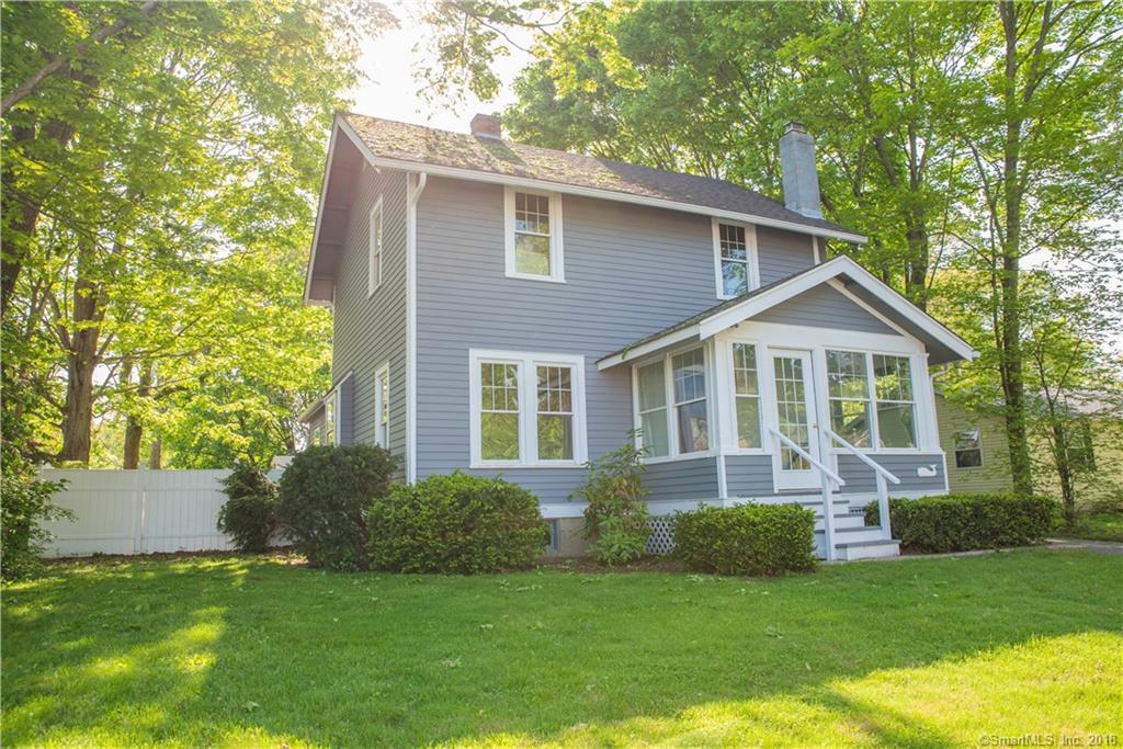 Property Photo:  37 Grove Street  CT 06413 