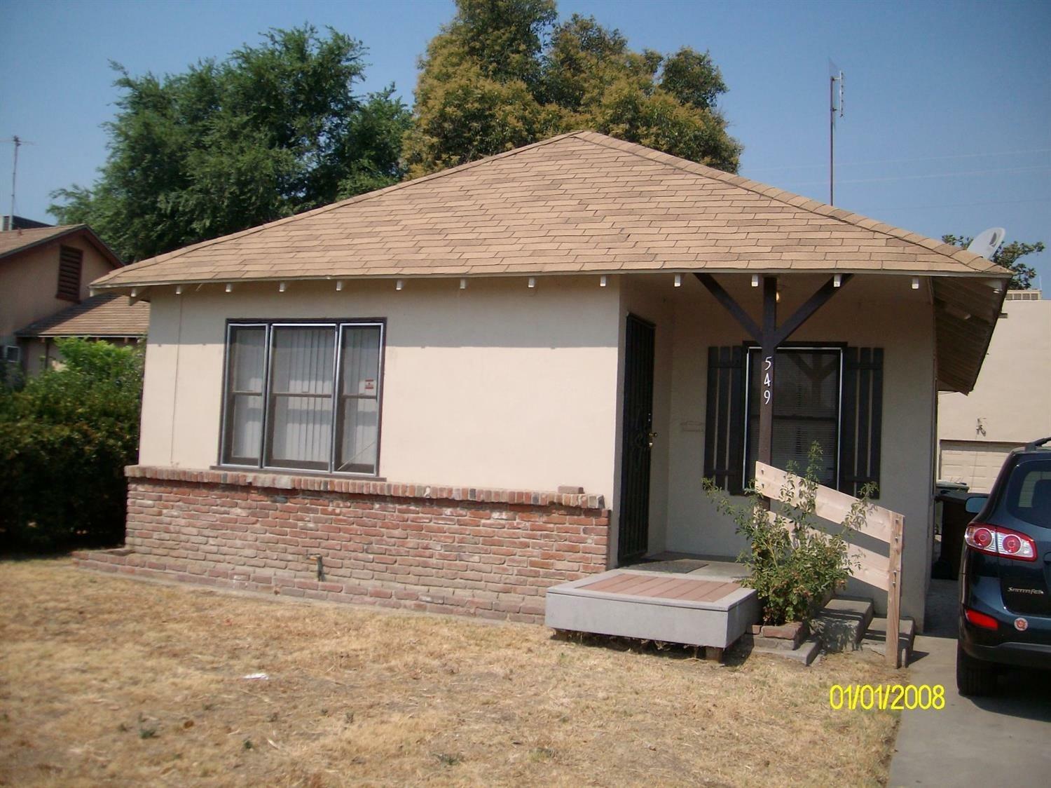 549 N Cherry Street  Tulare CA 93274 photo