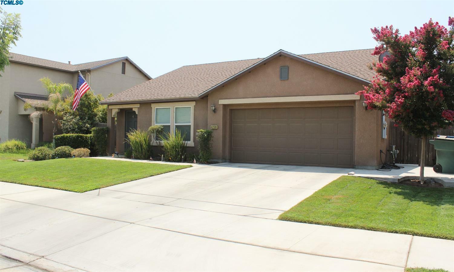 Property Photo:  4239 W Rialto Court  CA 93277 