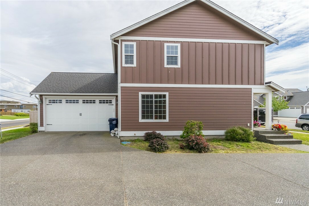 Property Photo: 1652 Lexi Lp WA 98264