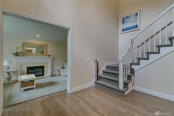 Property Photo:  24333 83rd Ave SE  WA 98072 