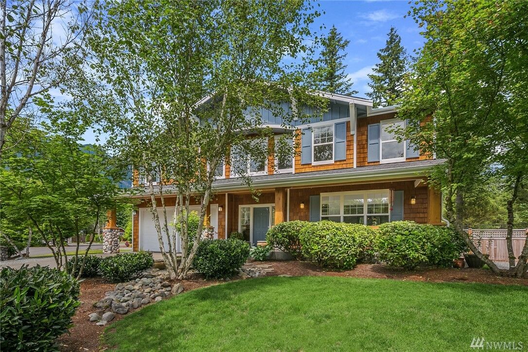 Property Photo:  45536 SE 140th St  WA 98045 