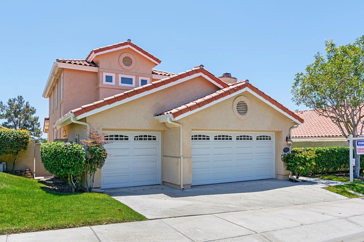 Property Photo:  3021 Caminito Badalona  CA 92014 