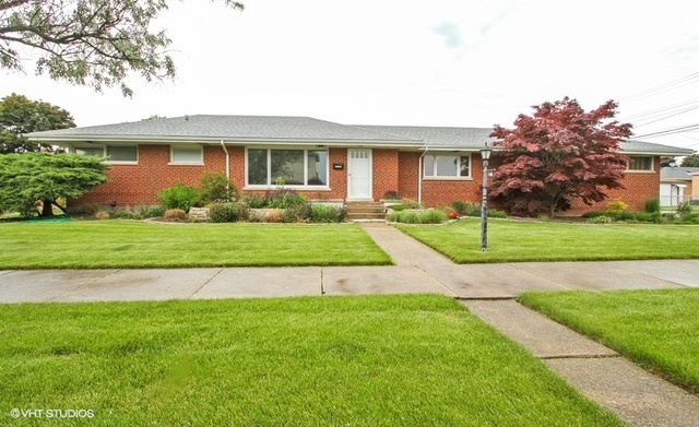 Property Photo: 7401 Oriole Avenue IL 60631