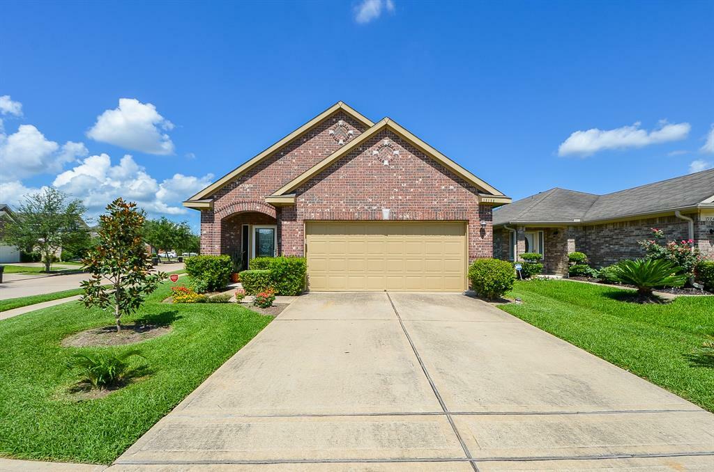 Property Photo:  13138 Majestic Place Court  TX 77047 