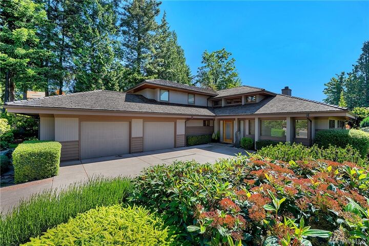 8634 Great Horned Owl Lane  Blaine WA 98230 photo