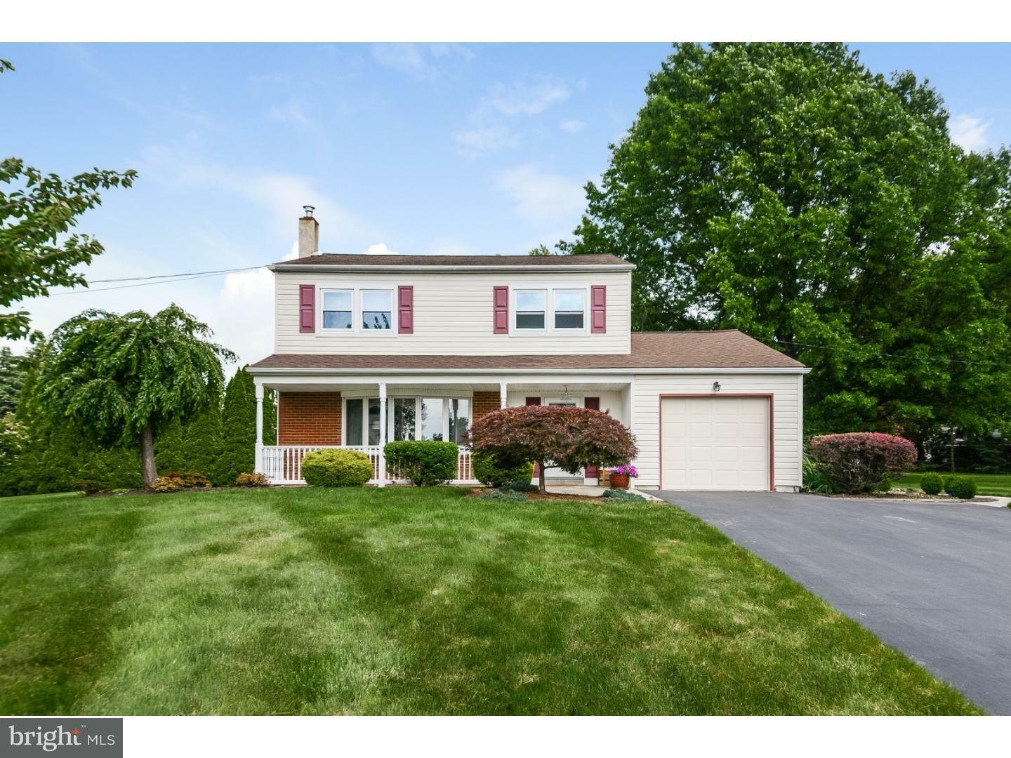 Property Photo:  553 Fisher Lane  PA 18974 