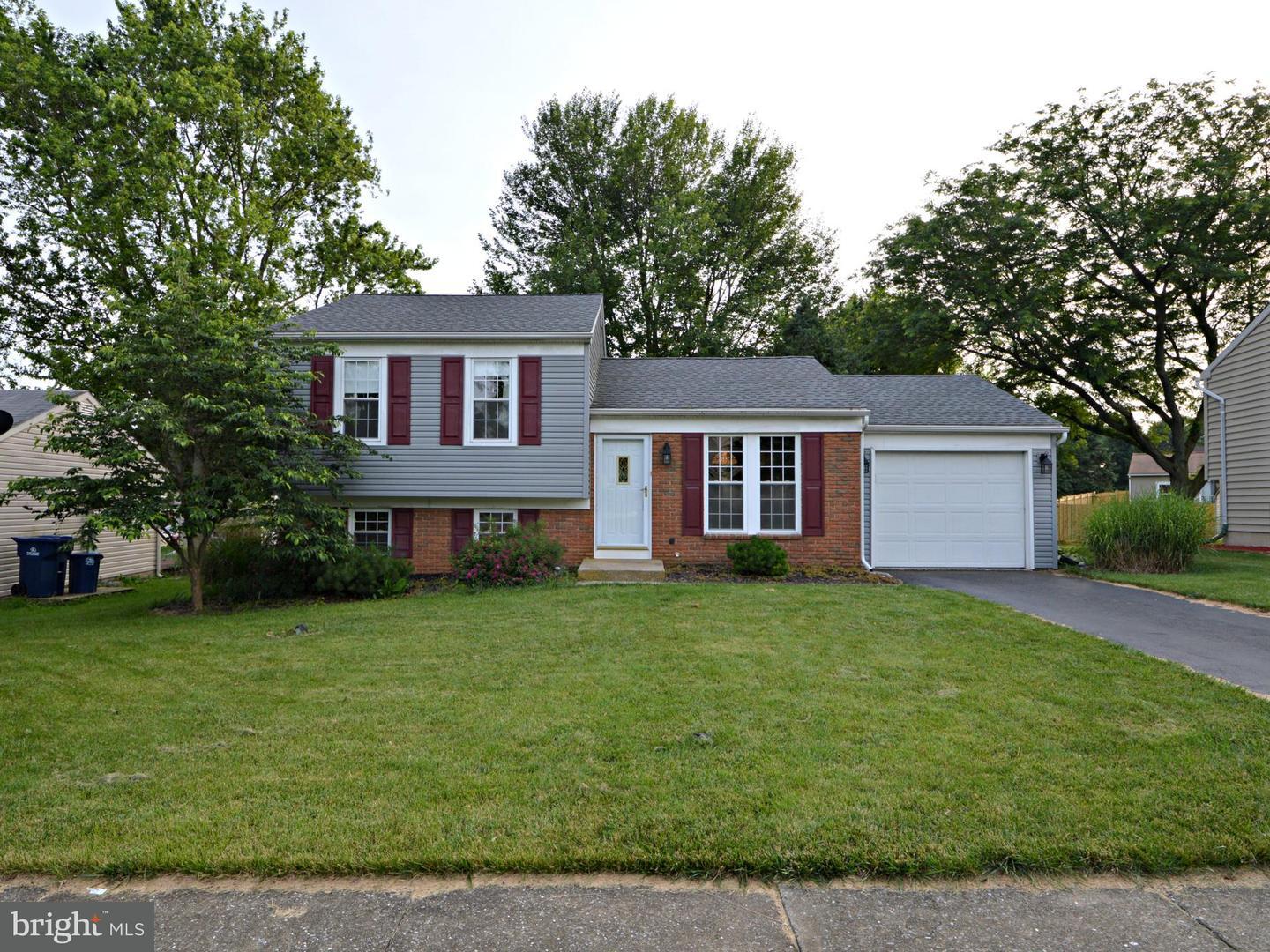Property Photo: 124 Pulte Road PA 17601