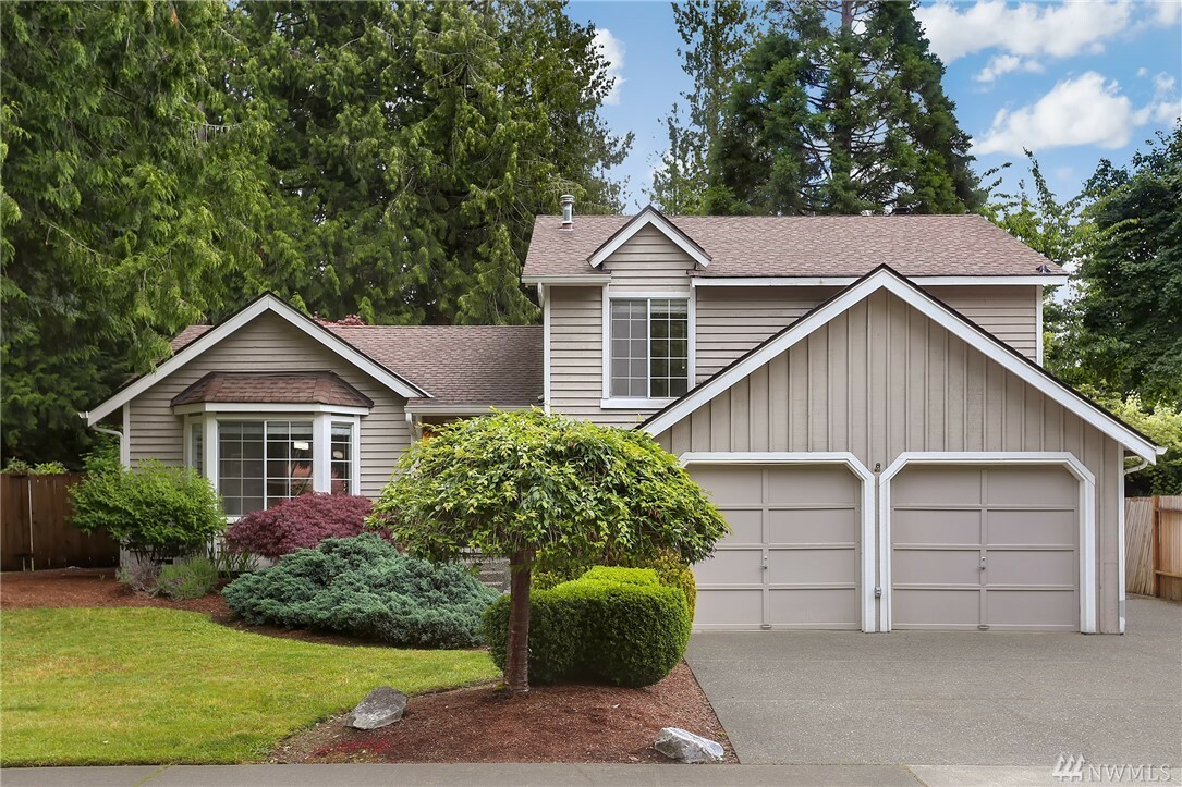 Property Photo: 1518 220th Place NE WA 98074