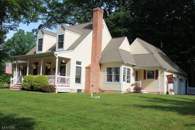 Property Photo:  279 Eyland Ave  NJ 07876 