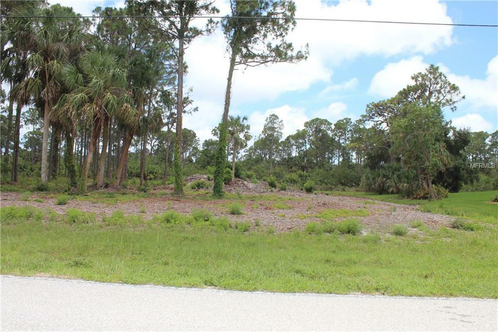 Property Photo:  1131 Boundary Boulevard  FL 33947 