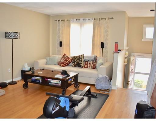 Property Photo: 12 Camelot Dr. 12 MA 01602