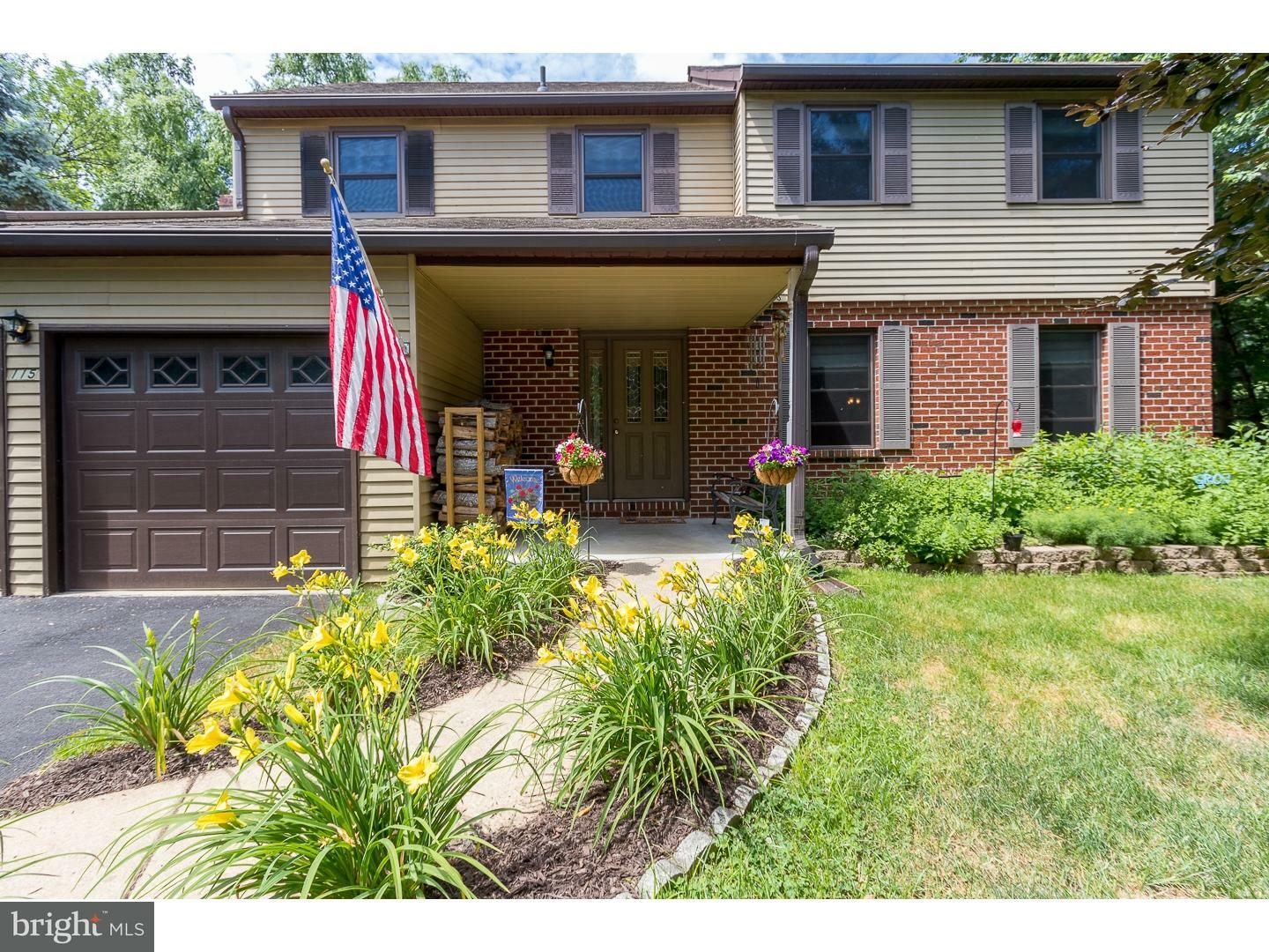 Property Photo:  115 Waterview Circle  PA 19083 