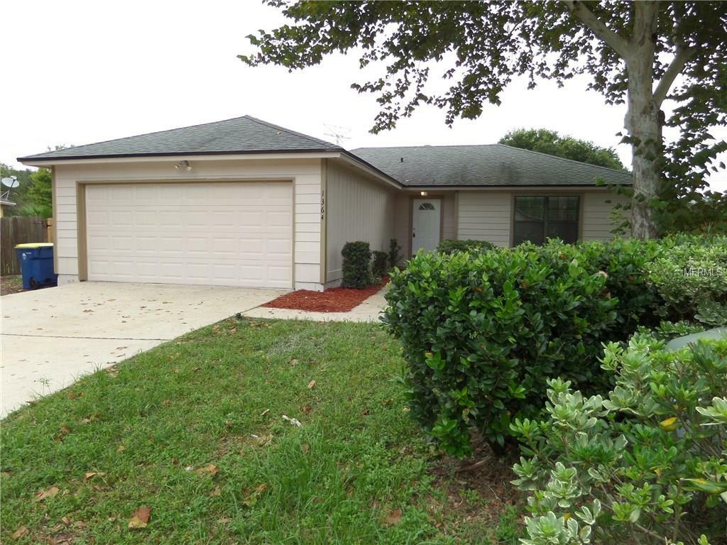 Property Photo:  1364 Trotters Walk Way  FL 32225 