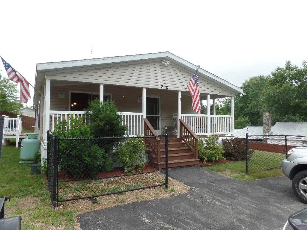 Property Photo: 20 Mildred Avenue NH 03077