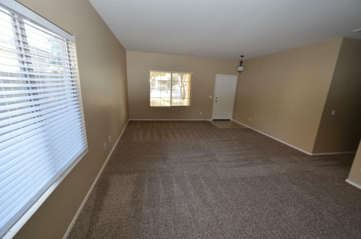 Property Photo:  1246 E Bluebird Drive  AZ 85296 