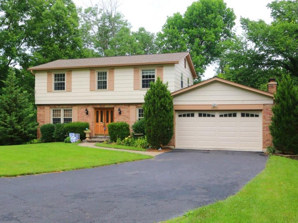 Property Photo: 1326 Stonemill Court OH 45215