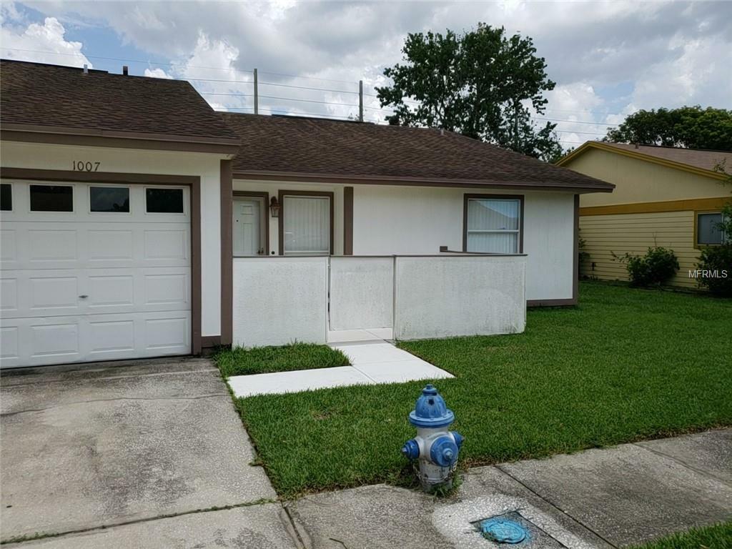 Property Photo:  1007 Alicante Avenue  FL 32807 