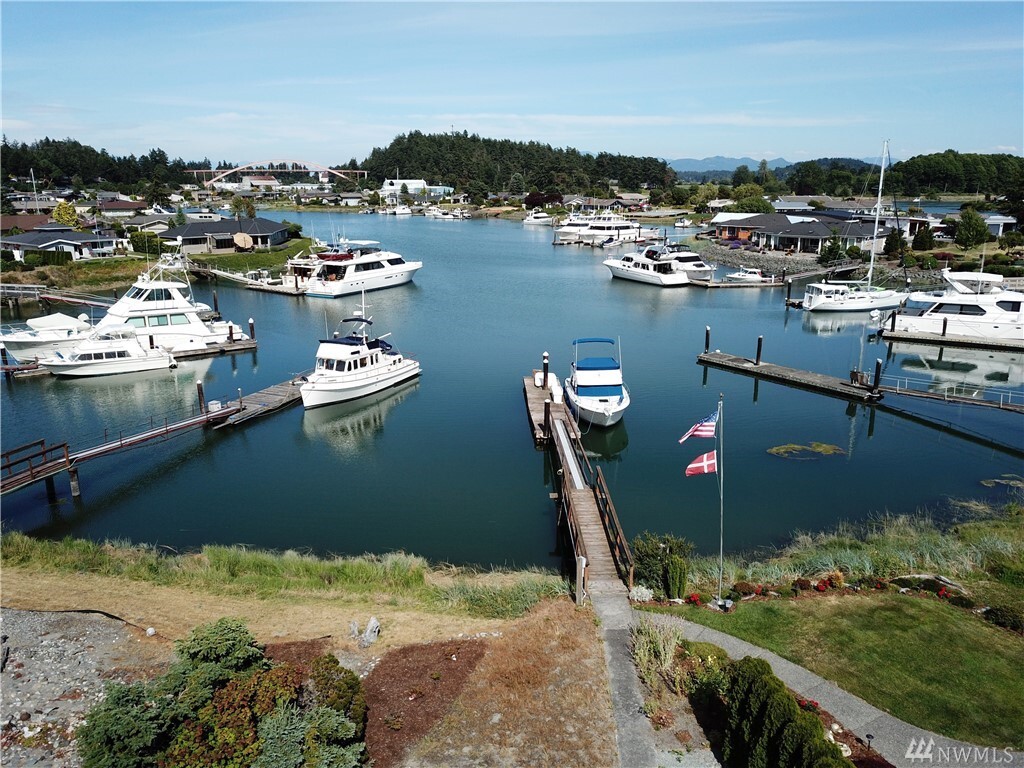 Property Photo: 174 Swinomish Dr WA 98257