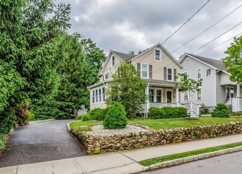 Property Photo:  60 Bonnell St  NJ 08822 