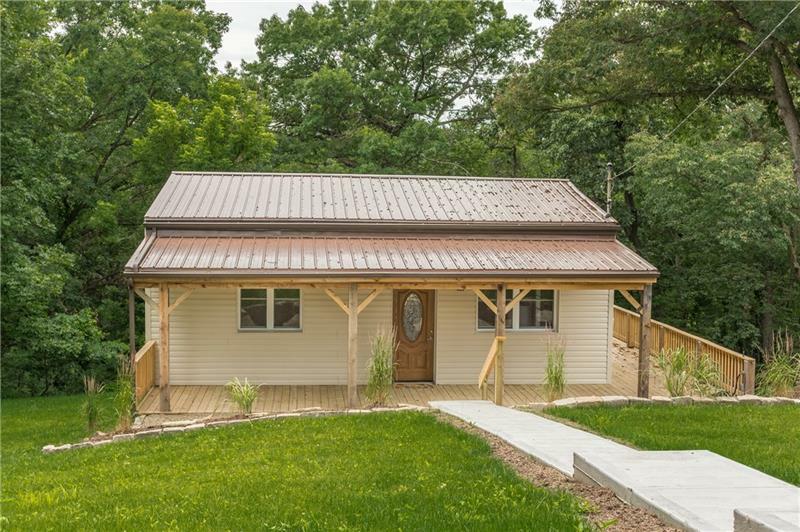 Property Photo: 3637 Crestview PA 15044