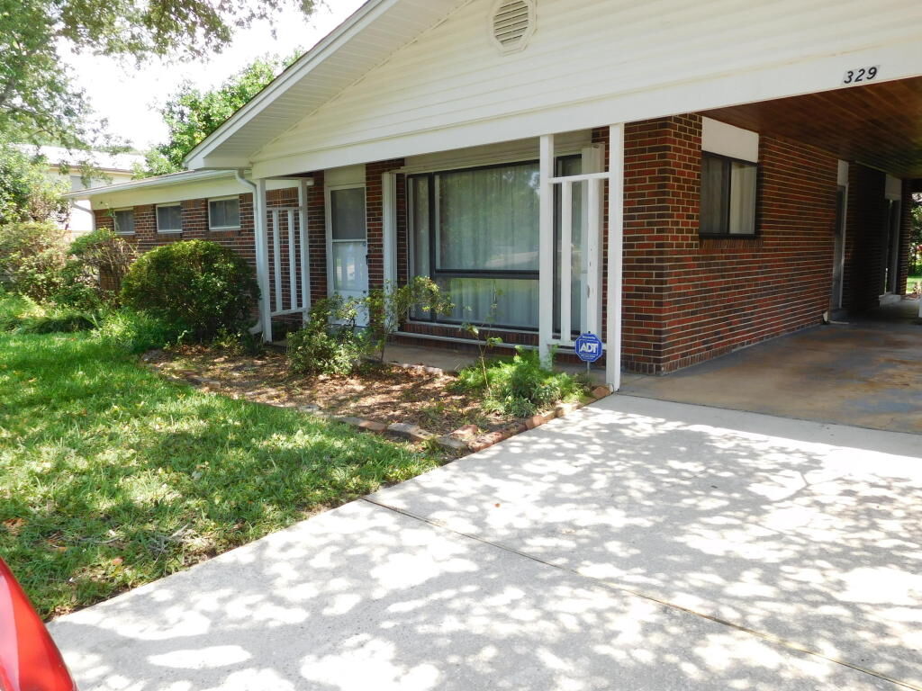 Property Photo:  329 NW Holmes Boulevard  FL 32548 