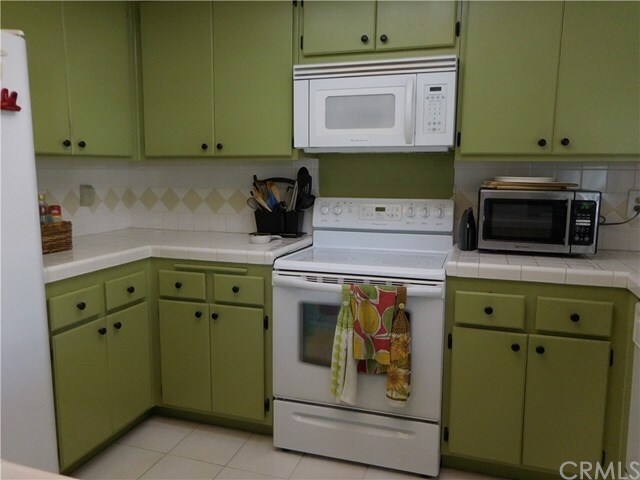 Property Photo: 5823 Via Sonora 15 CA 92887
