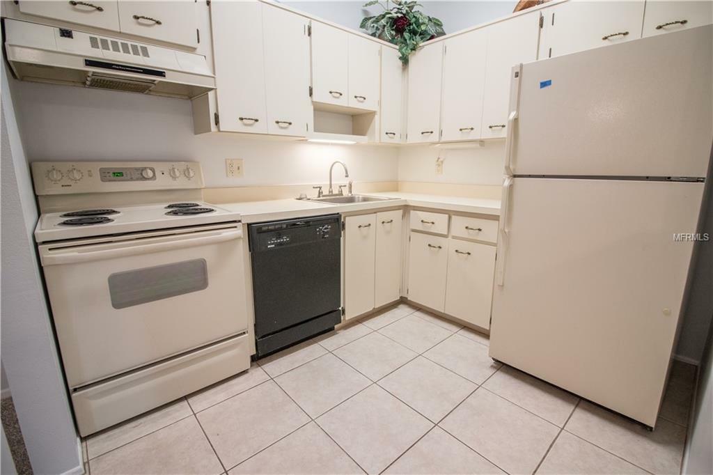 Property Photo:  6004 Laketree Lane P  FL 33617 