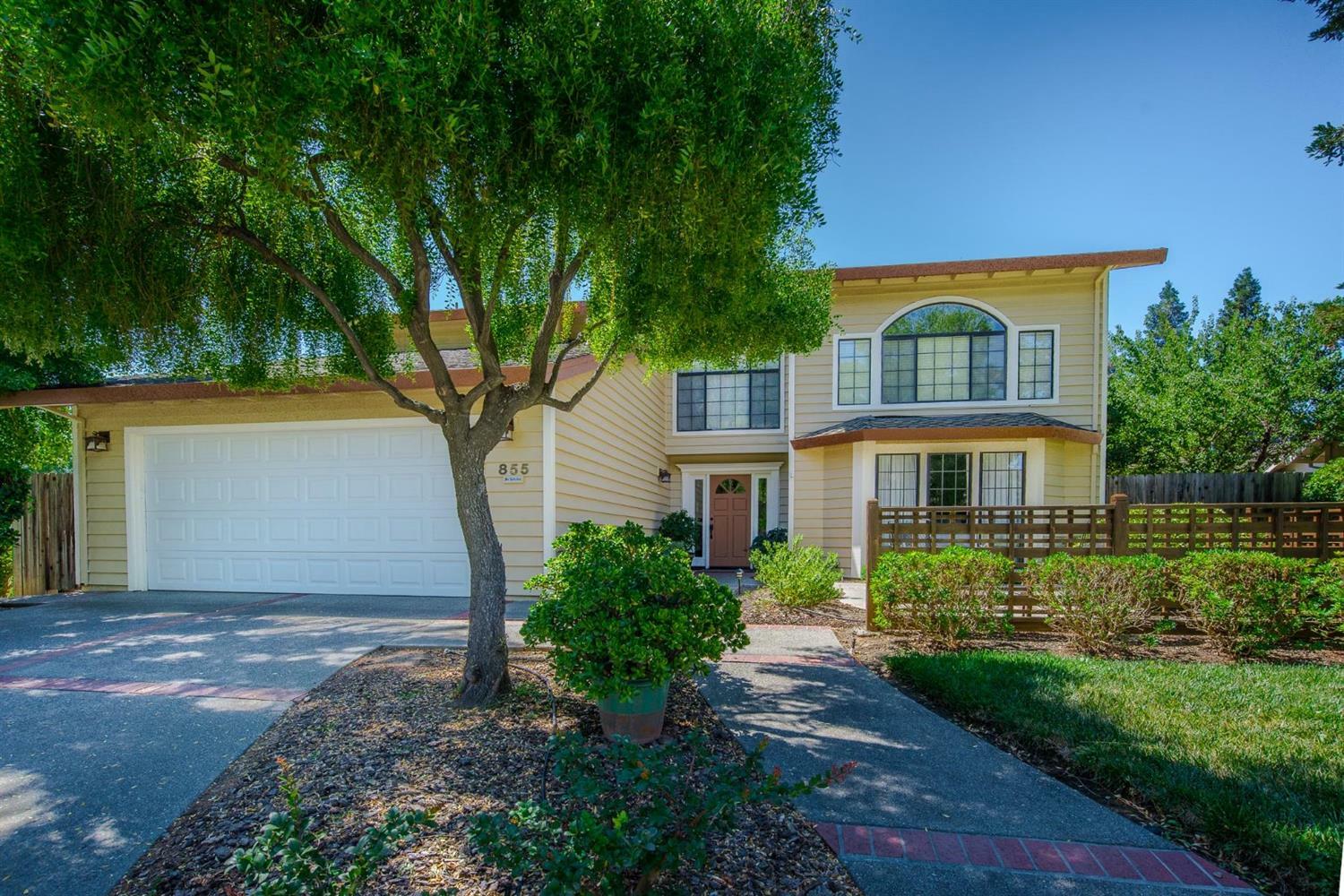 Property Photo:  855 McNeill Circle  CA 95695 