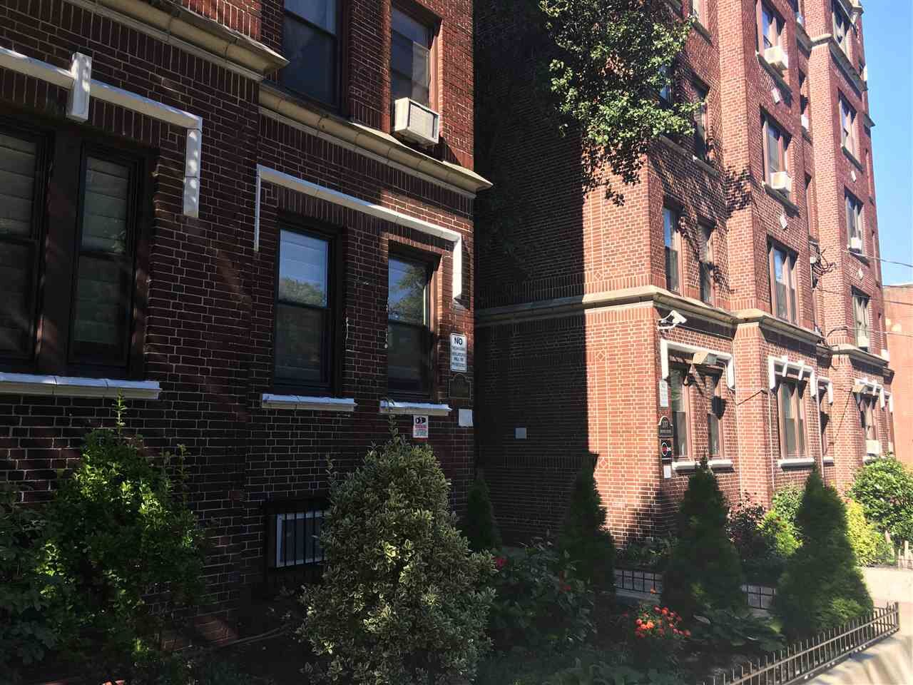 Property Photo: 275 Harrison Ave D8 NJ 07304
