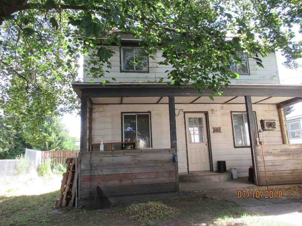 Property Photo:  417 S Loomis Ave  WA 99171 