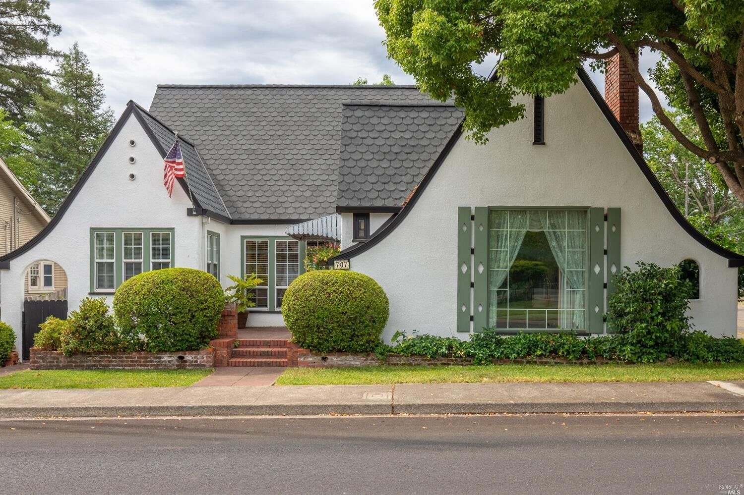 Property Photo:  707 West Standley Street  CA 95482 