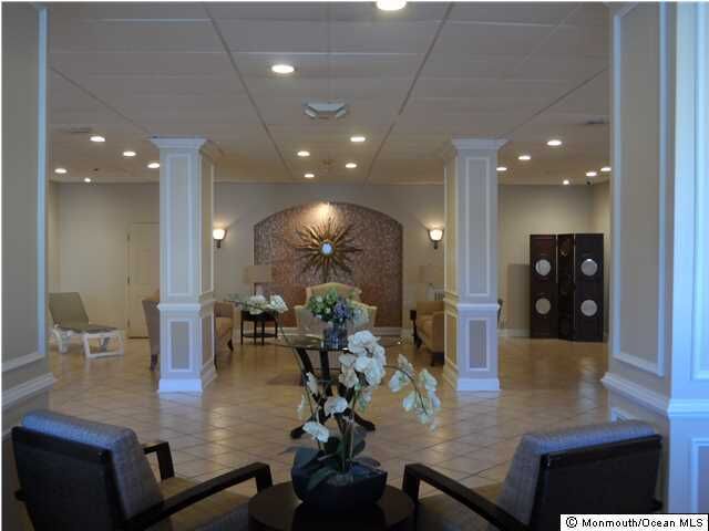 Property Photo:  675 Ocean Avenue 2I  NJ 07740 